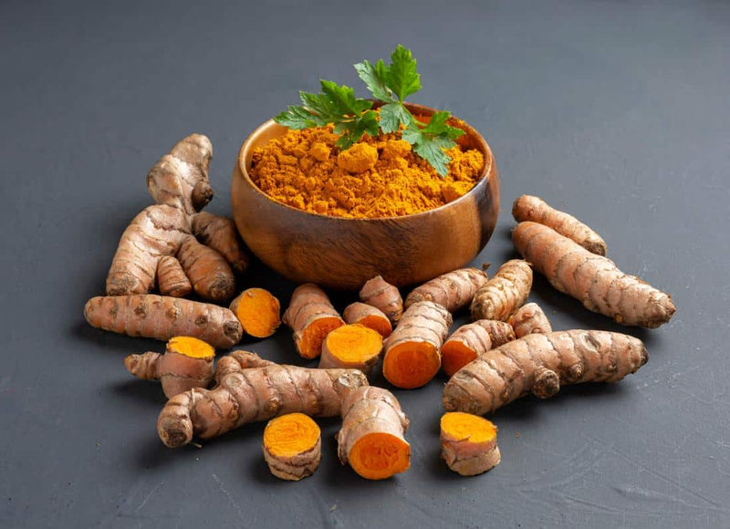 turmeric root and powder